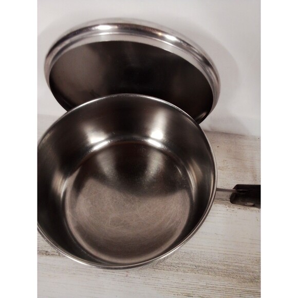 Revere Ware Medium  Copper Bottom Saucepan With Lid  Damage To Handle - Picture 12 of 16